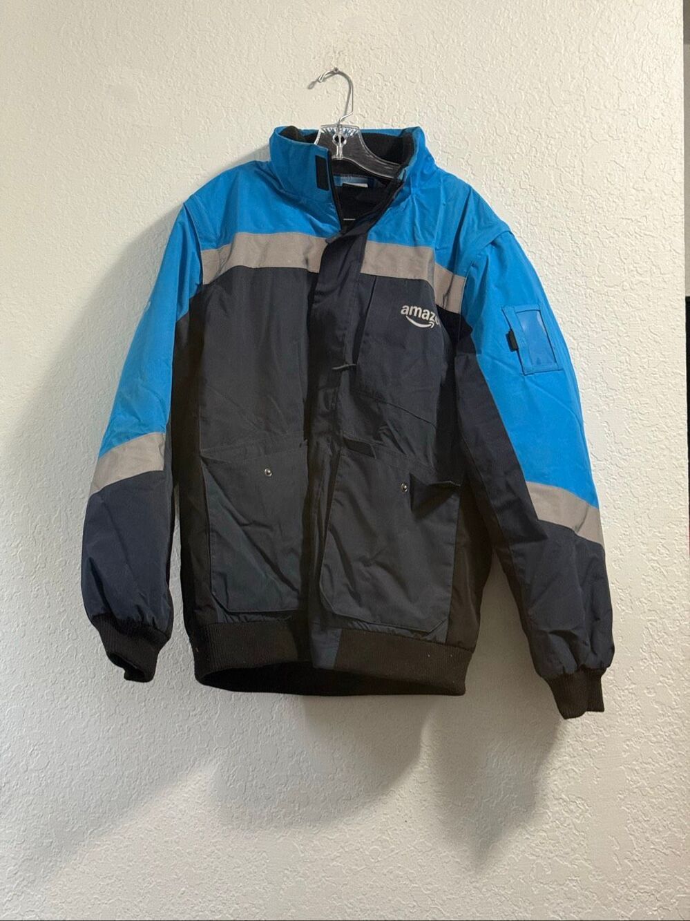 Amazon Prime Men's Parka Coat Hooded Winter Reflective Medium LINED WARM!